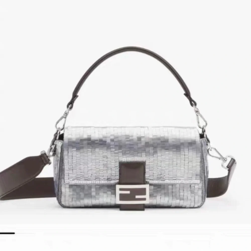 Sold!Vintage FENDI silver sequins baguette bag - Picture 9 of 9